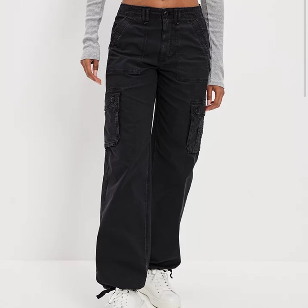 American eagle baggy joggers in black